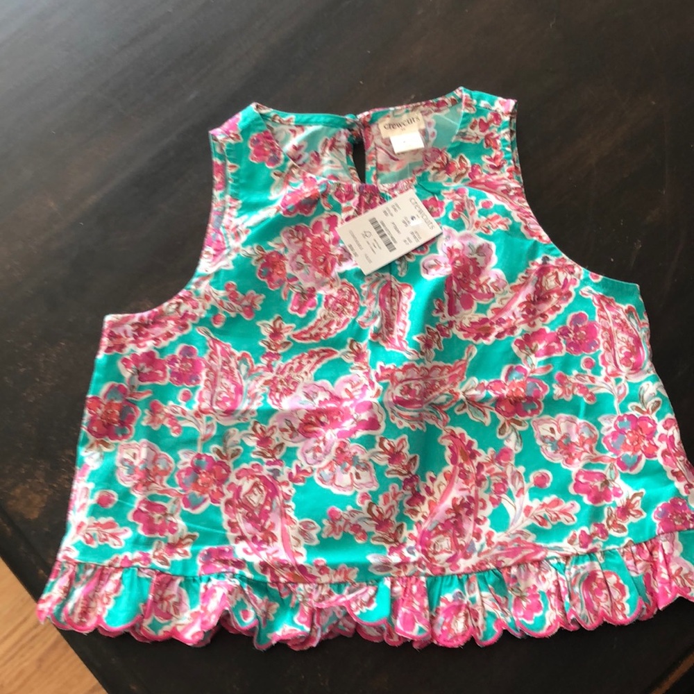 Girls fun summer top button in the back